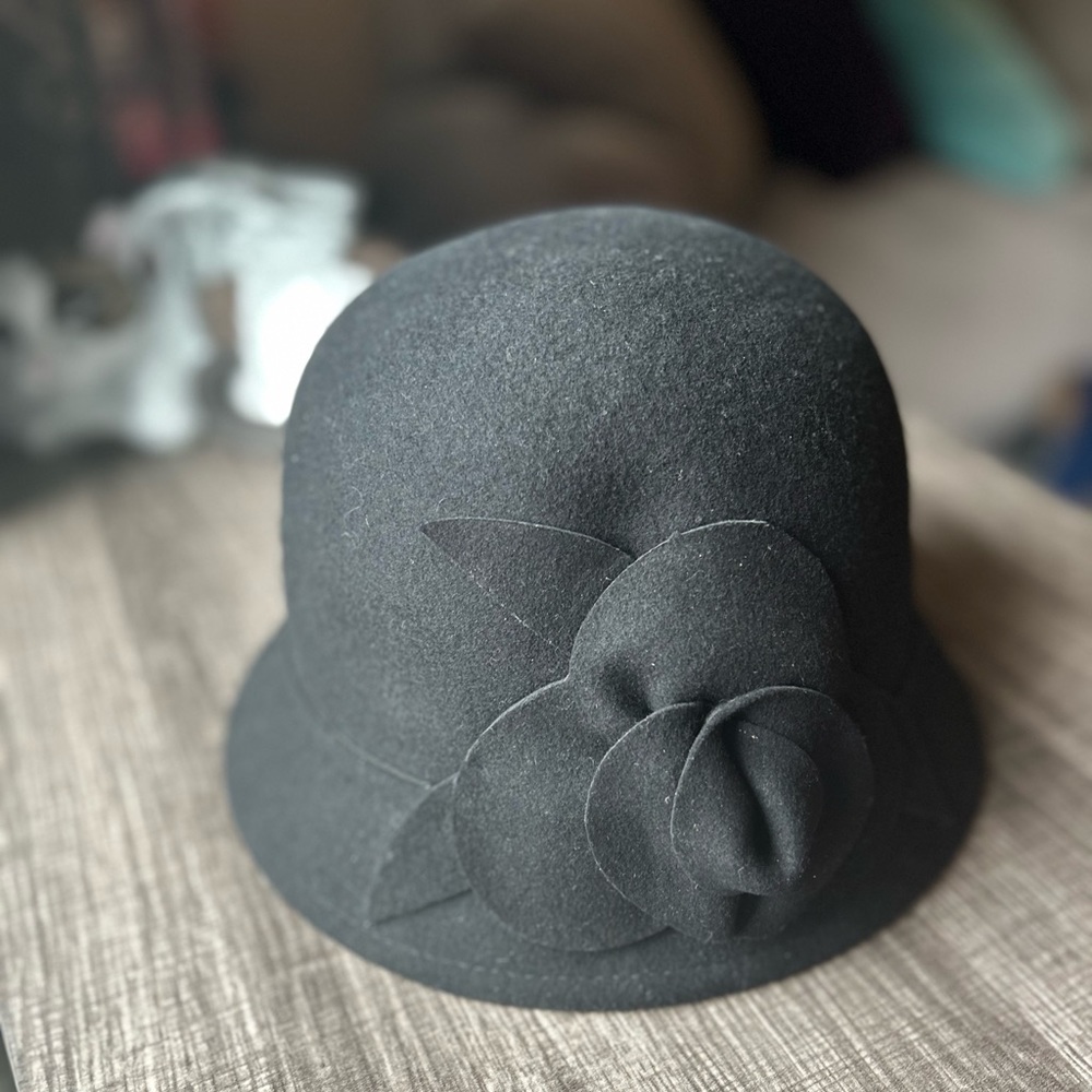 Nine West Round Fedora 100% wool black hat